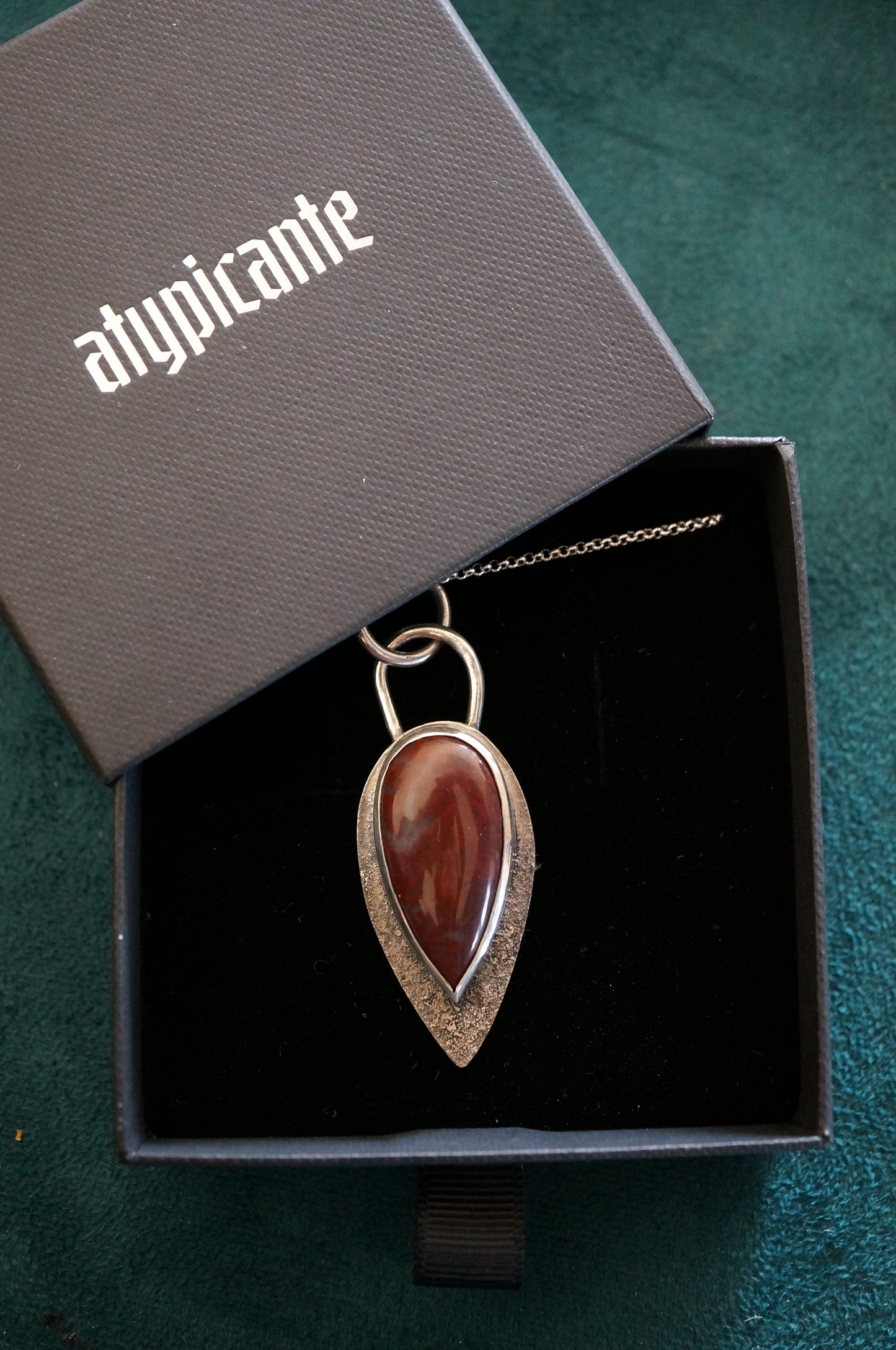 Crow's Tongue - Pendentif